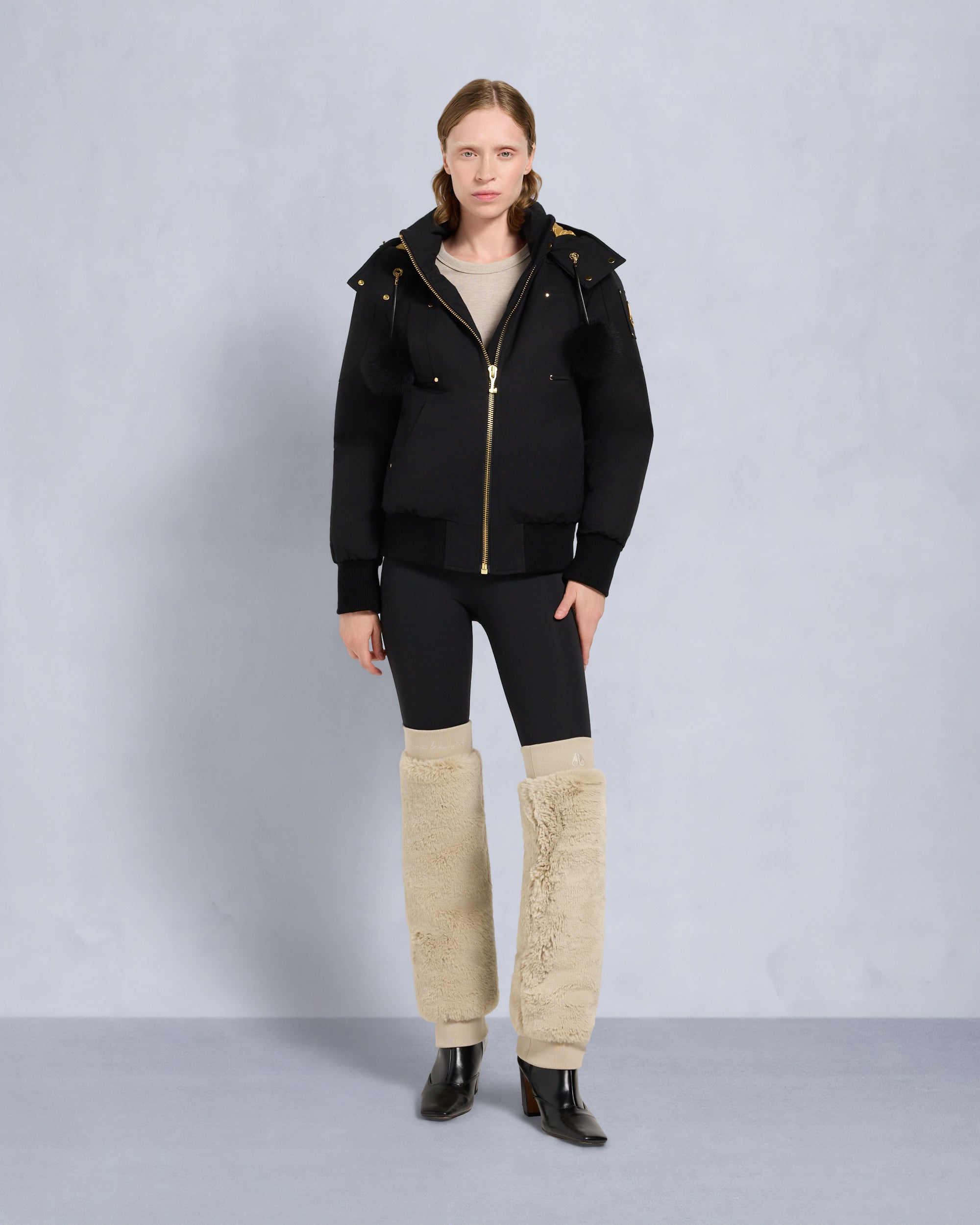 CASSIA BUNNY LEG WARMER