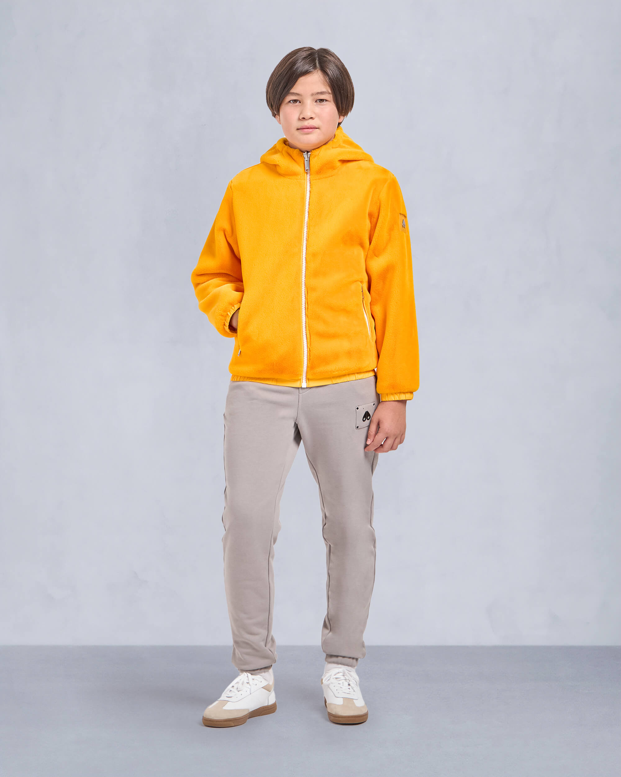 m13us624 1515 front category