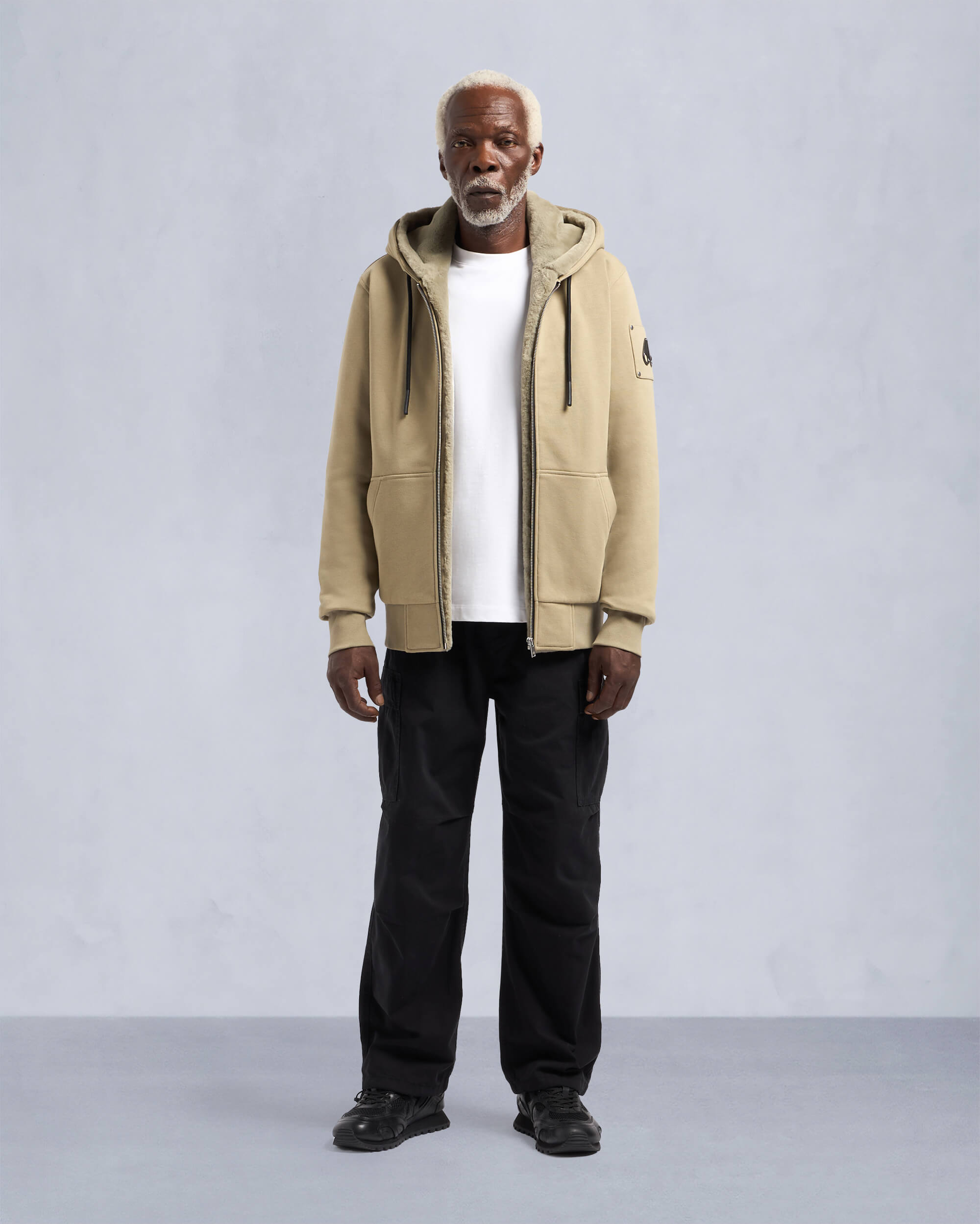 m32ms600 1379 front category