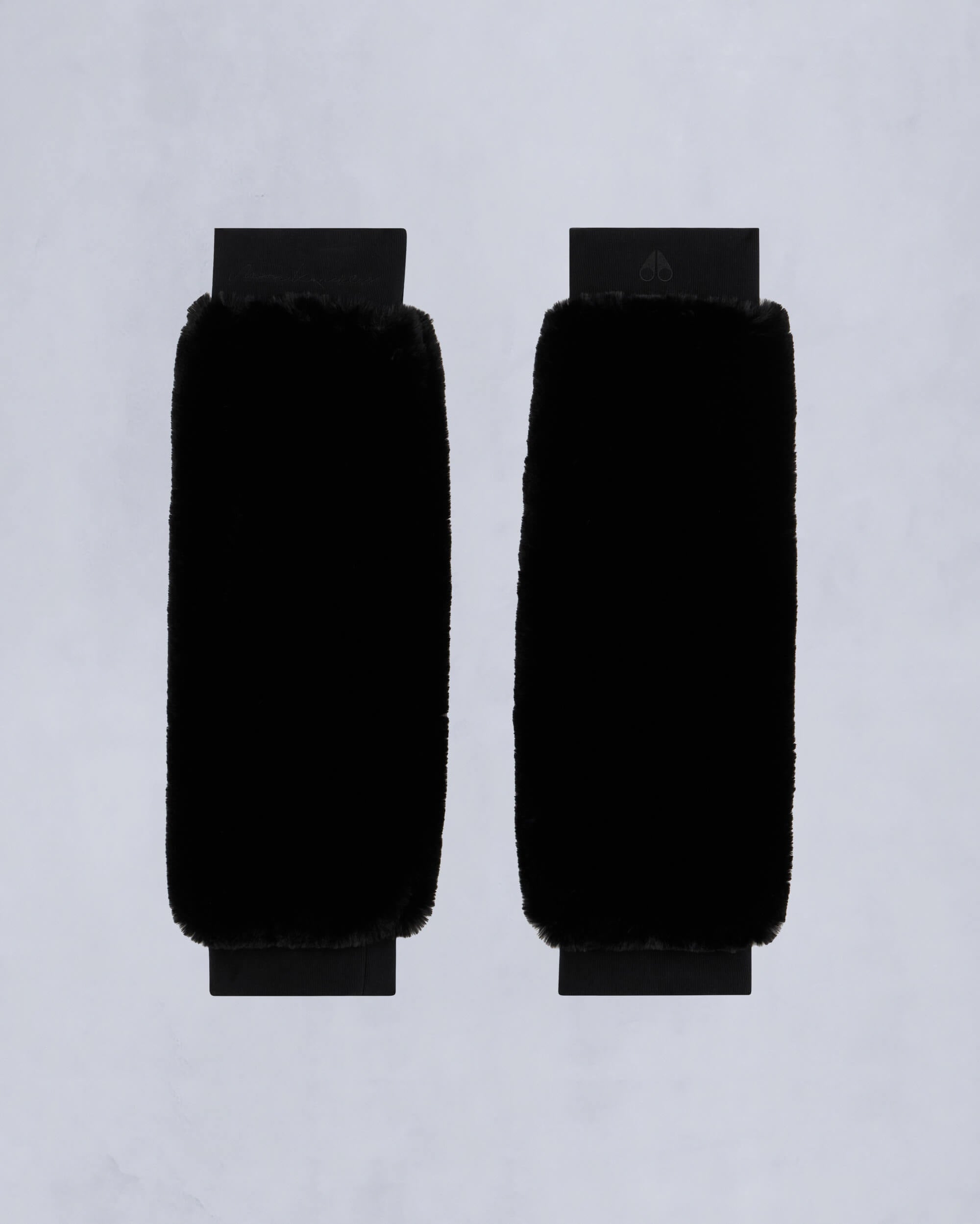 Moose Knuckles - M34LA533 - Cassia Bunny Leg Warmer - ACCESSORIES - Black - Front Category