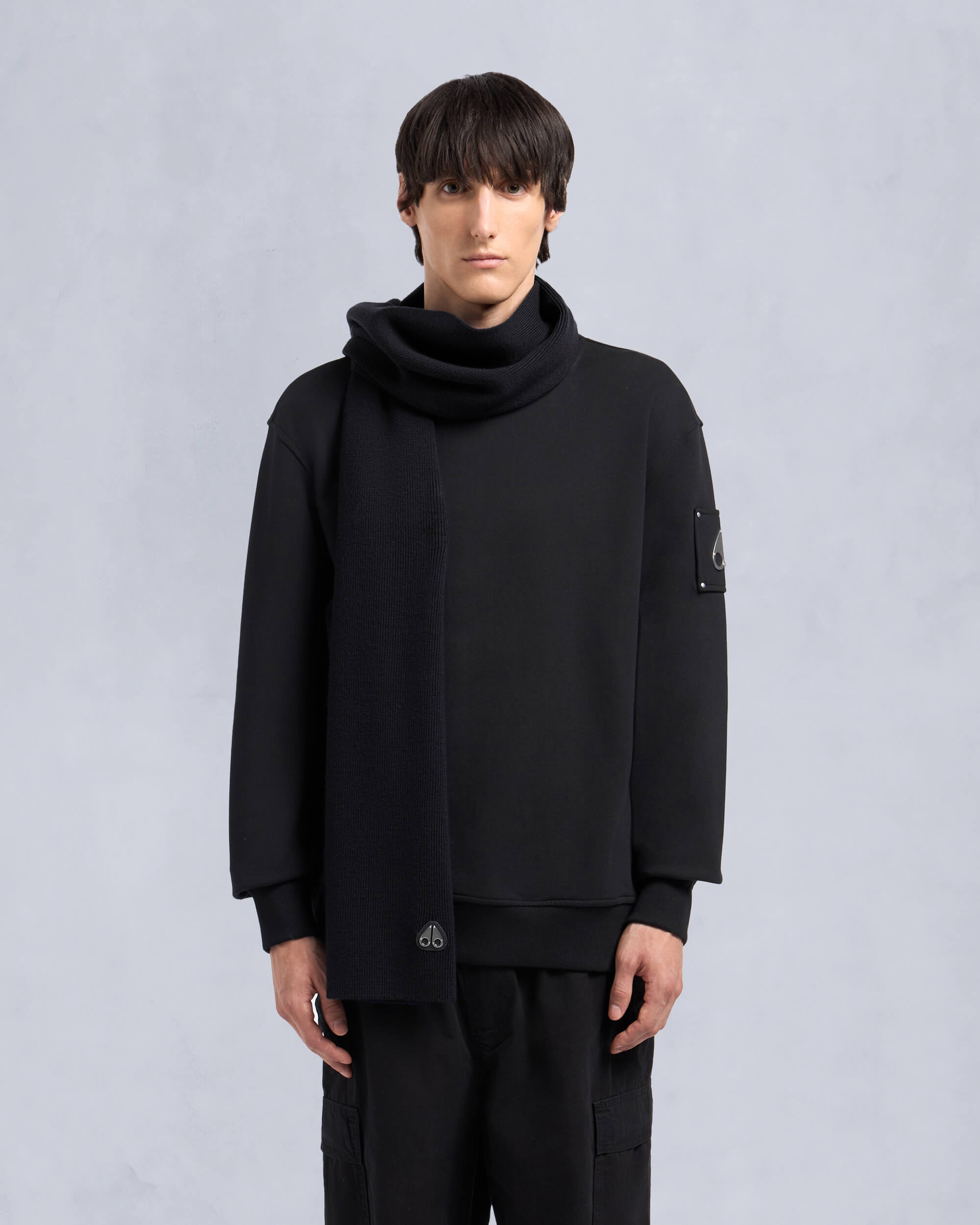 Moose Knuckles - M34MA526 - Parnis Unisex Scarf - ACCESSORIES - Black - Front